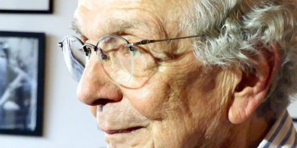 Dines morreu no Hospital Albert Einstein, no Morumbi, Zona Sul da capital paulista.