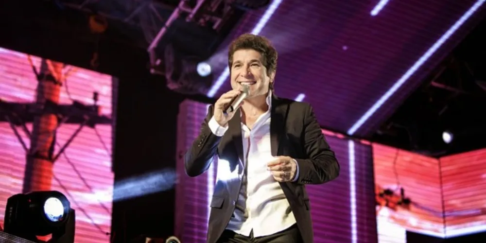 O show foi remarcado para 9 de junho, às 23h30, no Centro de Eventos