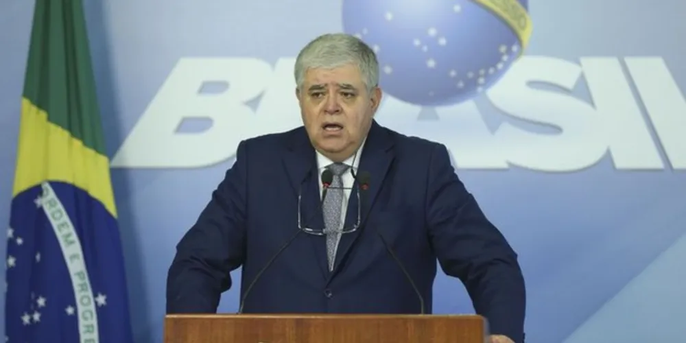 Ministro Carlos Marun concede entrevista