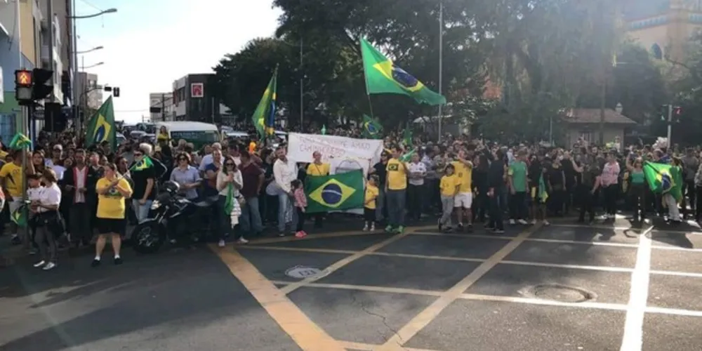 Imagem ilustrativa da imagem PG tem mais um protesto em favor de caminhoneiros
