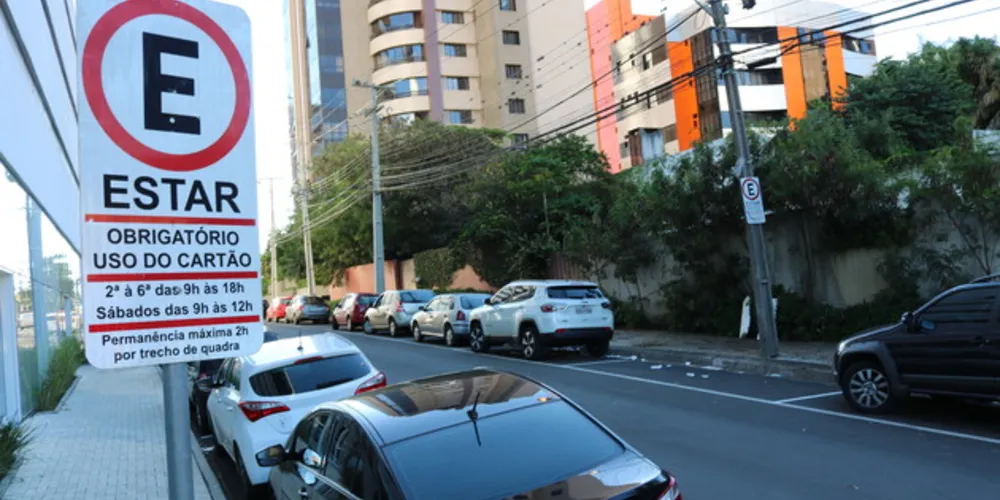 Imagem ilustrativa da imagem Prefeitura suspende serviços do EstaR até terça-feira