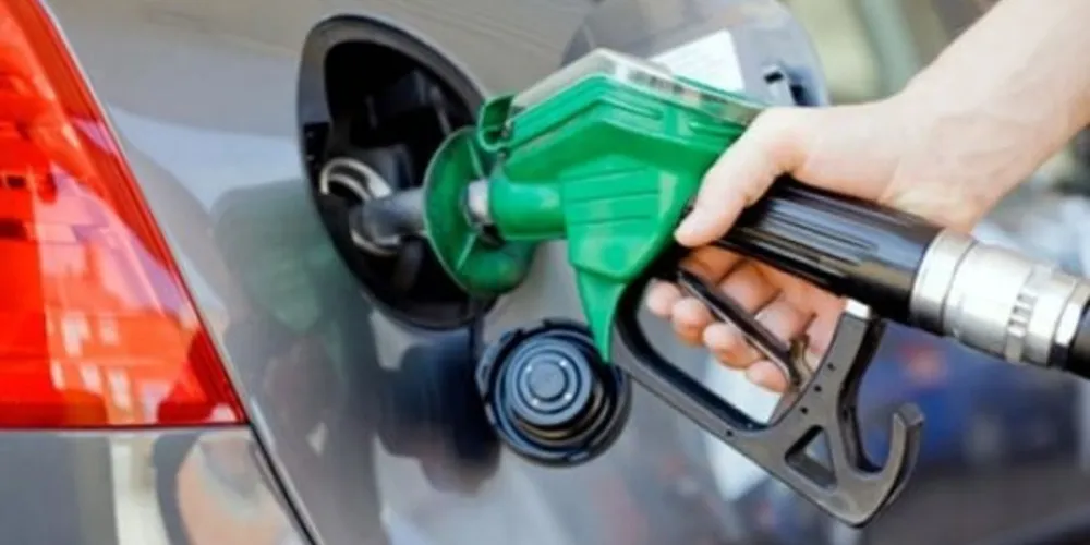 Imagem ilustrativa da imagem Petrobras aumenta preço da gasolina em 0,74% nas refinarias