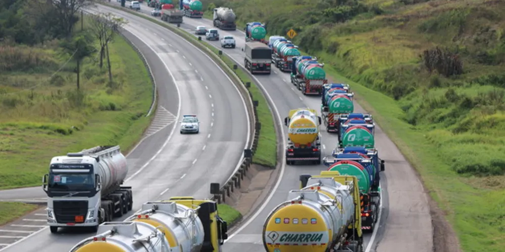 Rodovias da região viram corredor humanitário para reabastecimento