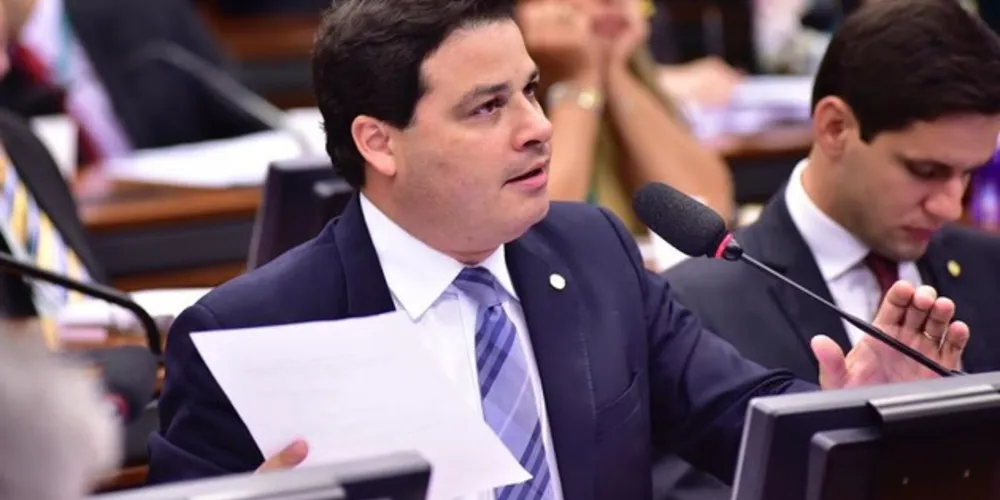 Imagem ilustrativa da imagem Sandro Alex é escolhido para presidir comissão dos Eixos Suspensos