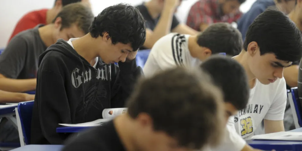O Fies concede financiamento a estudantes em cursos superiores não gratuitos/Foto: Reprodução Agência Brasil 