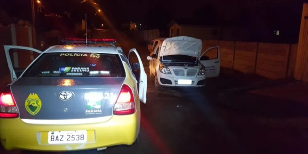 Imagem ilustrativa da imagem Ladrão tenta pegar combustível de carro funerário
