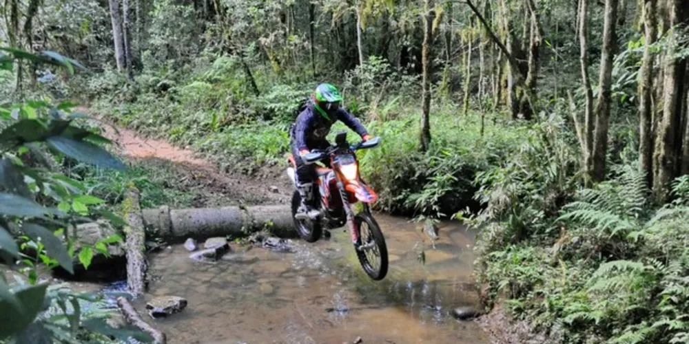 Imagem ilustrativa da imagem Paranaense de Enduro de Regularidade tem evento na região
