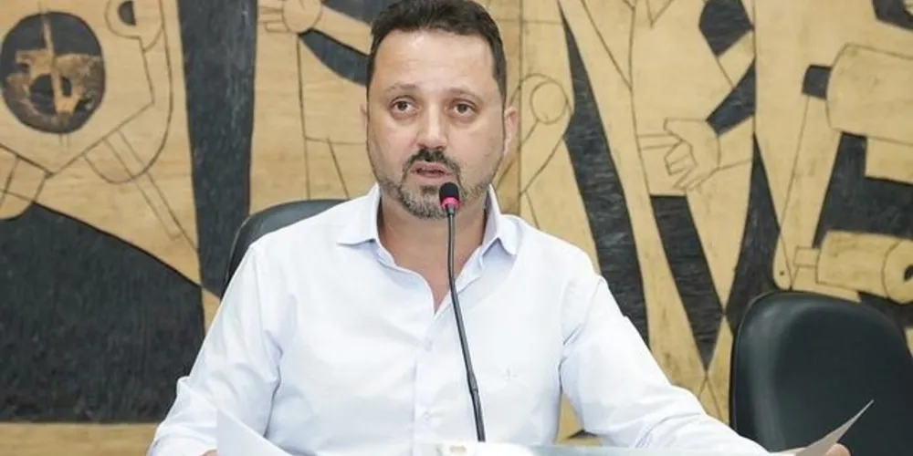 Imagem ilustrativa da imagem George exige na Justiça queda no valor da tarifa