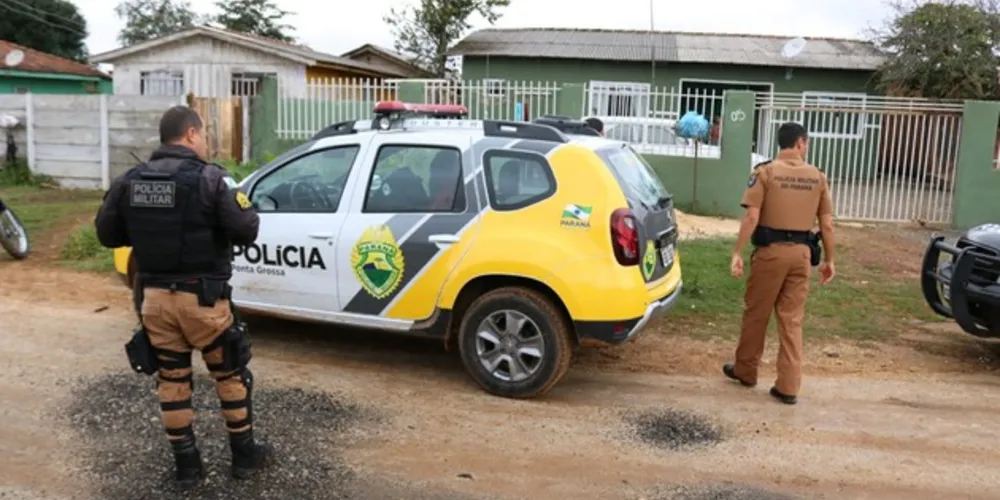 Denúncias anônimas levaram os policiais até o local