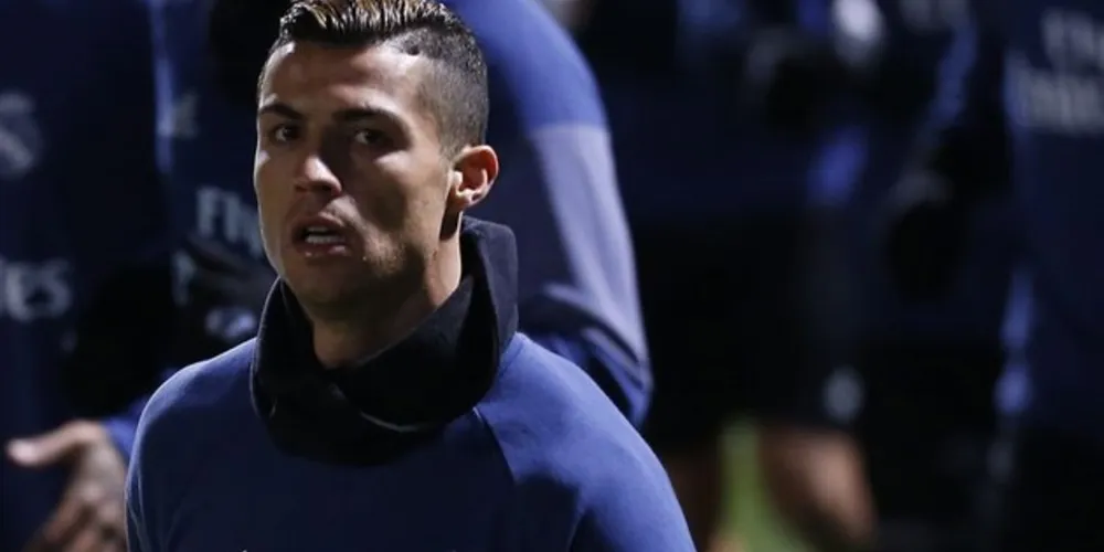 Será o último jogo do dia e o mais aguardado da primeira rodada