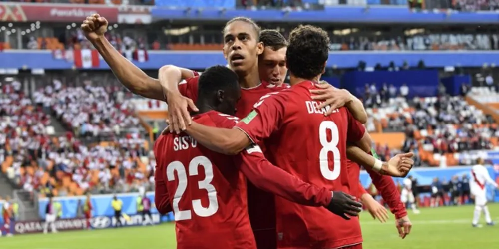 Imagem ilustrativa da imagem Peru perde de 1 x 0 para a Dinamarca