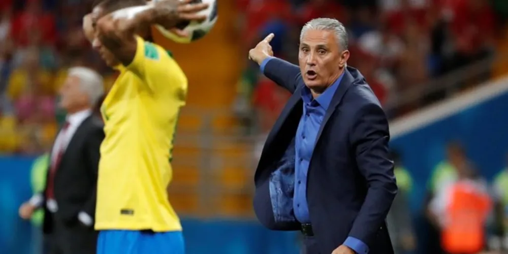 Para ele, os atacantes precisam ser mais “frios” na hora da finalização.