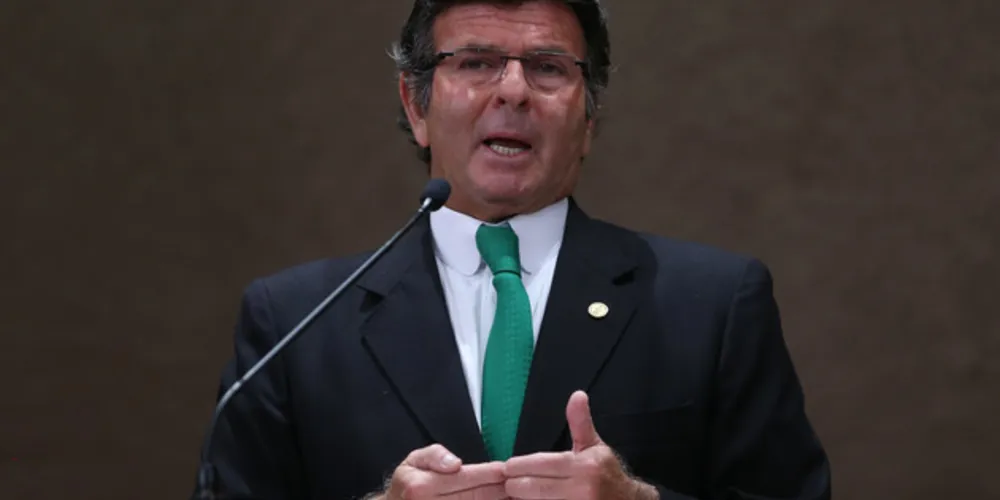 Para evitar esse tipo de situação, o TSE vai atuar “mais preventivamente do que punitivamente”, disse,