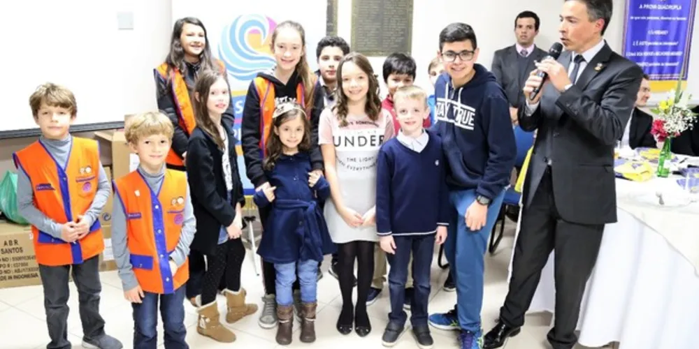 Imagem ilustrativa da imagem Rotary PG Alagados empossa novo presidente