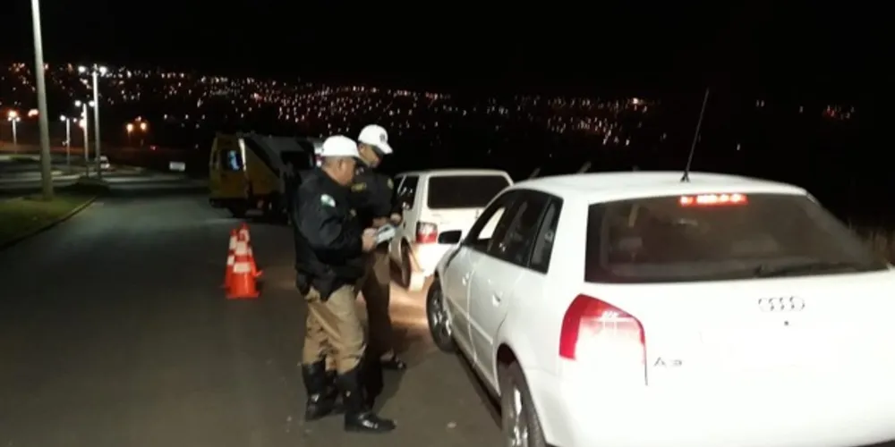 Imagem ilustrativa da imagem PM flagra mais de 20 motoristas embriagados