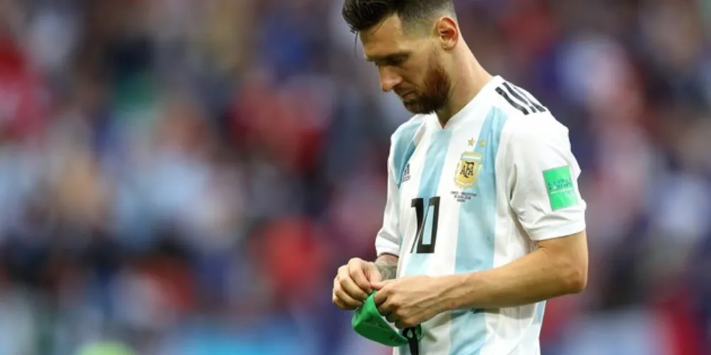 Imagem ilustrativa da imagem França vence por 4 a 3 e elimina Argentina da Copa