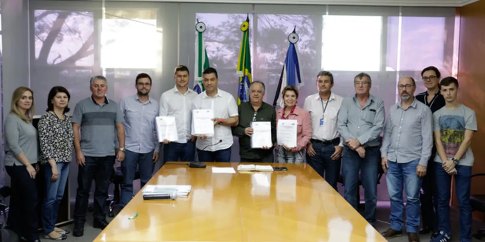 Imagem ilustrativa da imagem Prefeitura recebe projeto de ligação entre Contorno e Oficinas