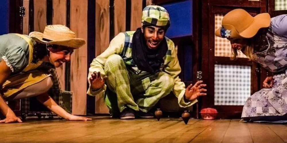 Entre os dias 5 e 25 de Julho, a Casa das Artes do Tibagi transforma-se em palco de 15 espetáculos de Teatro.