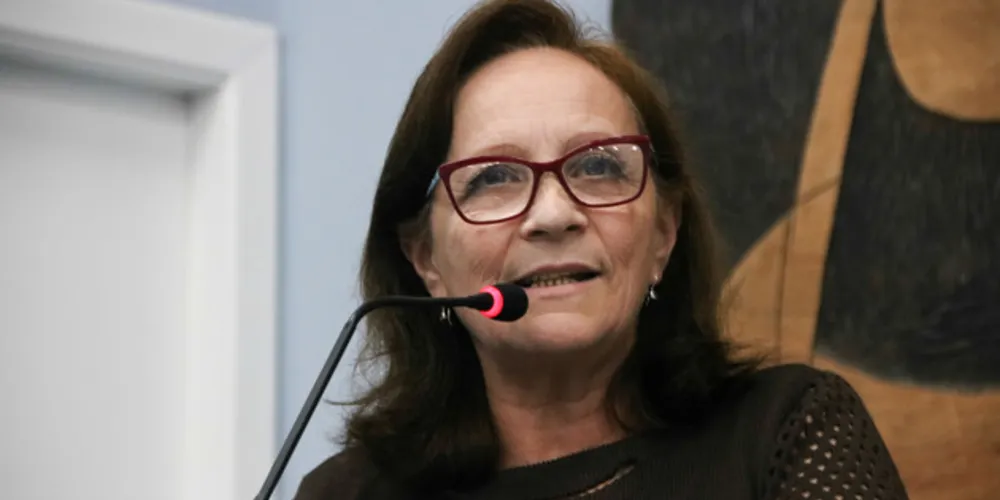 Imagem ilustrativa da imagem Rose quer impedir homenagens a condenados por corrupção