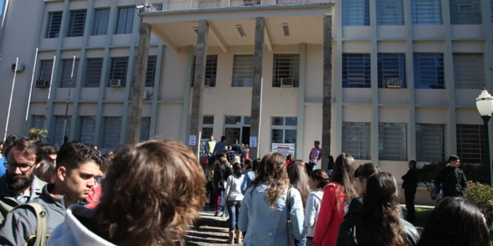 Imagem ilustrativa da imagem UEPG inicia Vestibular de Inverno no final de semana