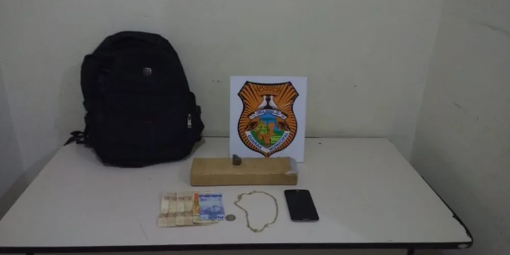 Imagem ilustrativa da imagem Guarda Municipal apreende 1 KG de maconha no Guaragi