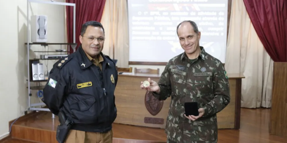 Imagem ilustrativa da imagem Batalhão da PM recebe visita de inspeção do Exército
