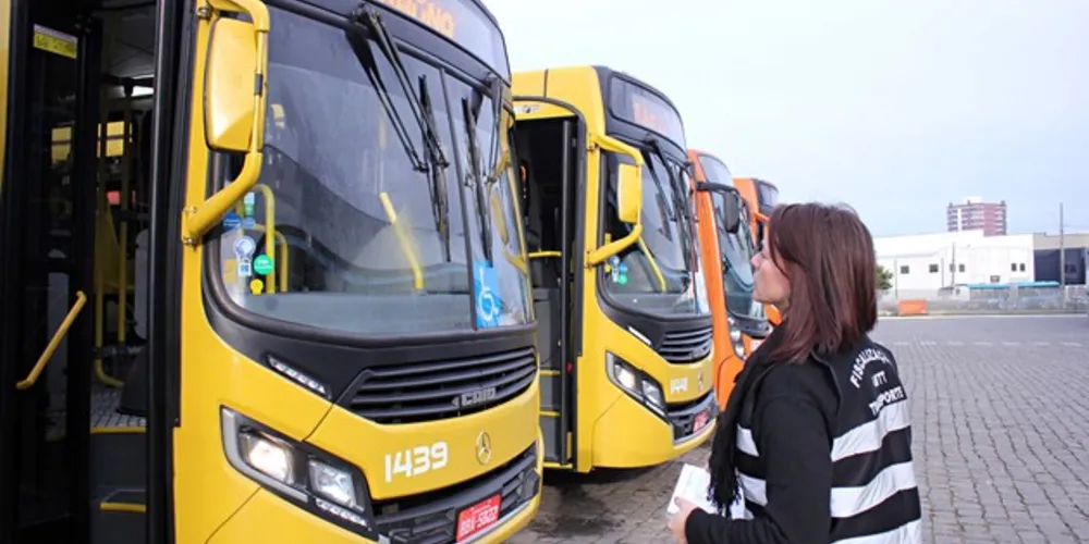 Imagem ilustrativa da imagem AMTT realiza vistoria dos ônibus que circulam em PG