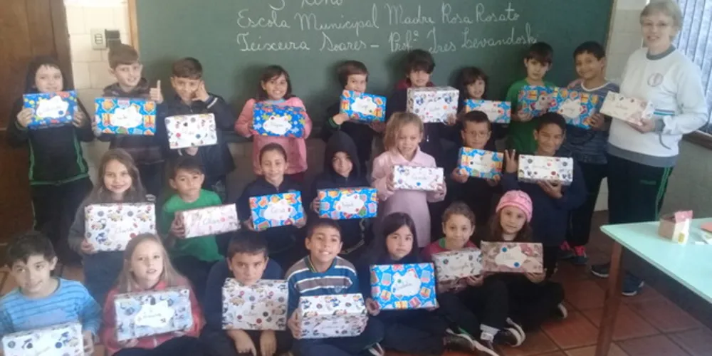 Imagem ilustrativa da imagem Leitura abre mundo mágico em escola de Teixeira Soares