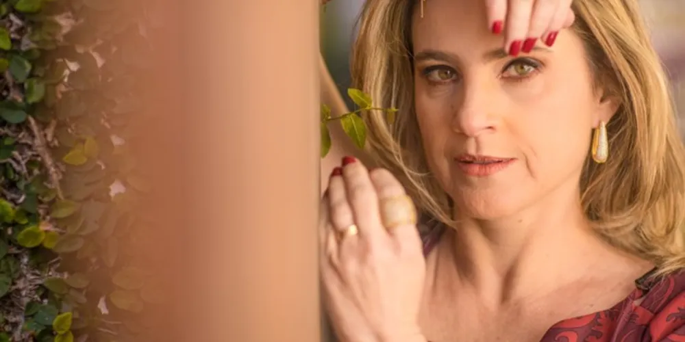 Imagem ilustrativa da imagem RC Entrevista - Xenia Carla Pereira Vaz Leite Santos