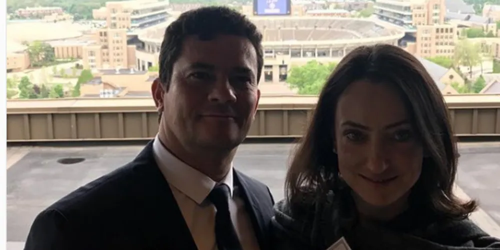 Moro e Rosangela em foto de postagem no Instagram
