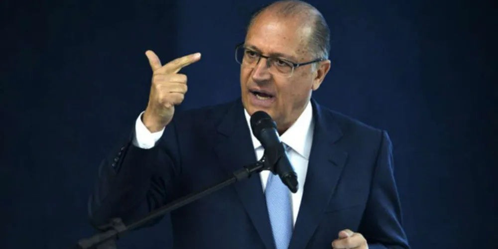 Presidenciável disse que reformas são prioridades no governo e mobilidade será resolvida com investimentos