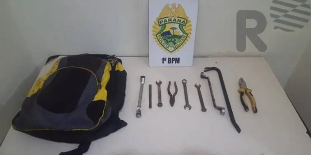 Imagem ilustrativa da imagem Morador encontra dupla de ladrões dentro de casa