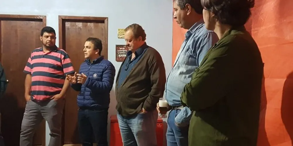 Aliel esteve em Ipiranga ao lado do prefeito e de secretários