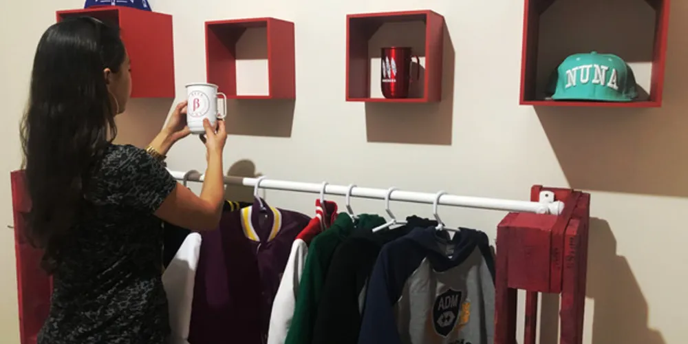 Imagem ilustrativa da imagem PG inaugura primeira loja de moda universitária