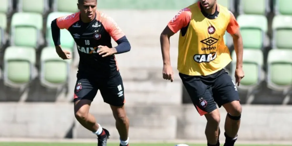 Imagem ilustrativa da imagem Atlético-PR busca recuperação fora de casa contra o Cruzeiro