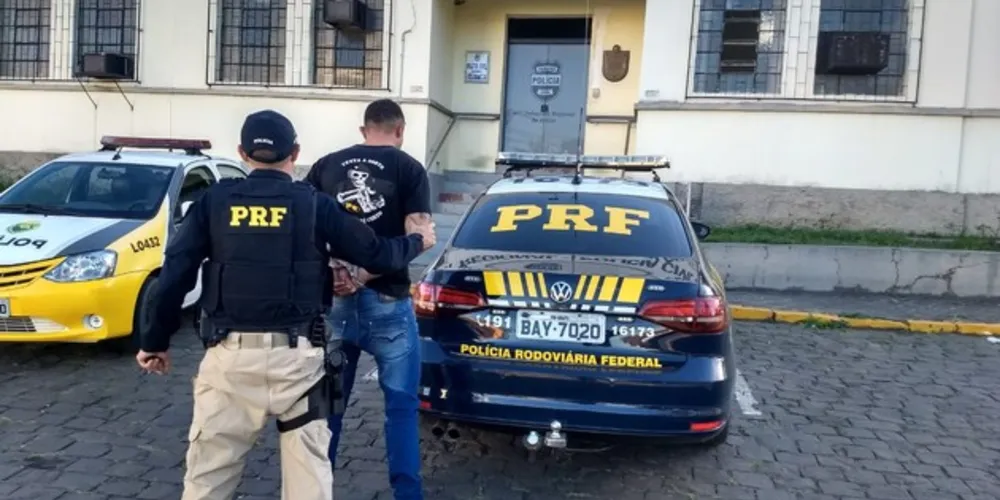 Imagem ilustrativa da imagem Motociclista alcoolizado é preso pela PRF em Irati