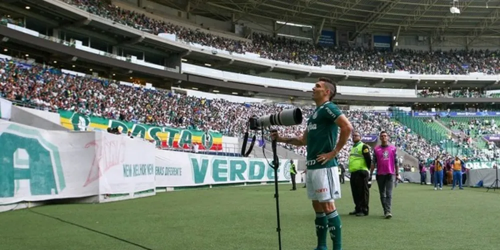 Moisés abriu o placar para o Palmeiras
