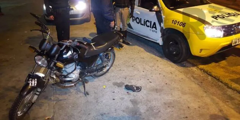 Moto foi recuperada no centro da cidade e suspeito foi preso