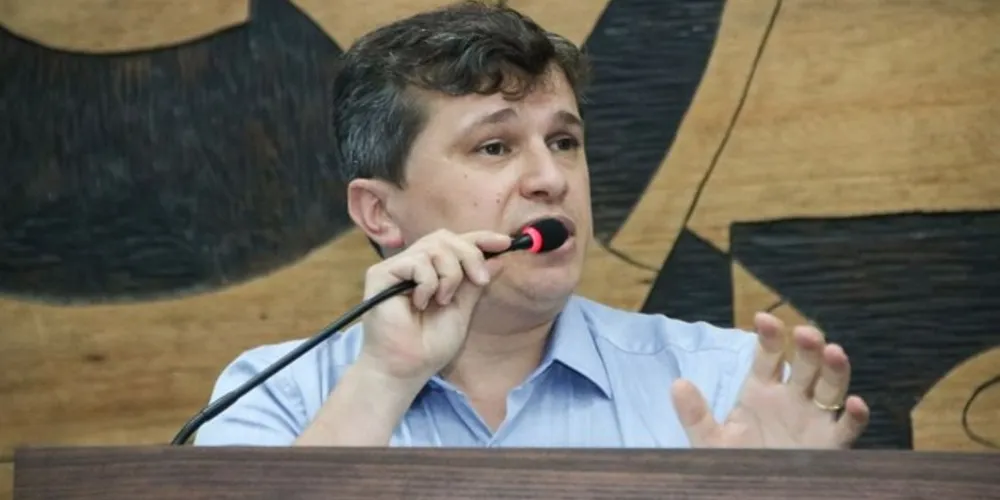 Imagem ilustrativa da imagem Dr. Magno apresenta proposta para diminuir filas na Saúde