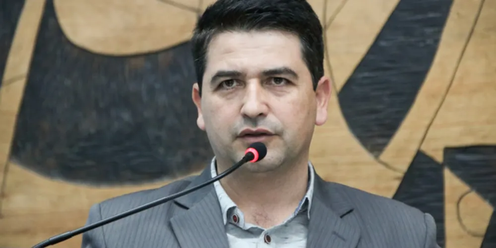 Imagem ilustrativa da imagem “Vou continuar defendendo as famílias e as crianças”, diz Pastor Ezequiel