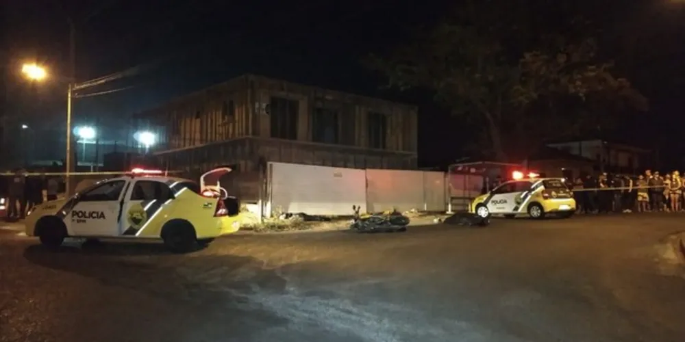 Local foi isolado para que a Criminalística fizesse a coleta de provas