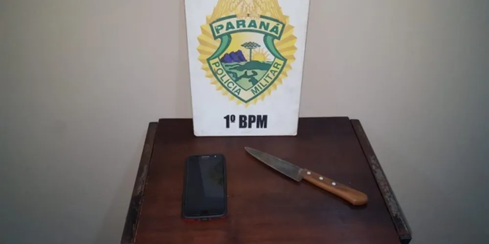 Celular e faca usada no crime foram levados à Delegacia