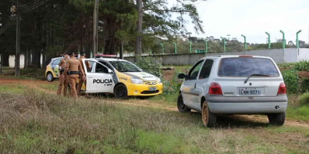 Imagem ilustrativa da imagem PM recupera veículo roubado na madrugada em Uvaranas