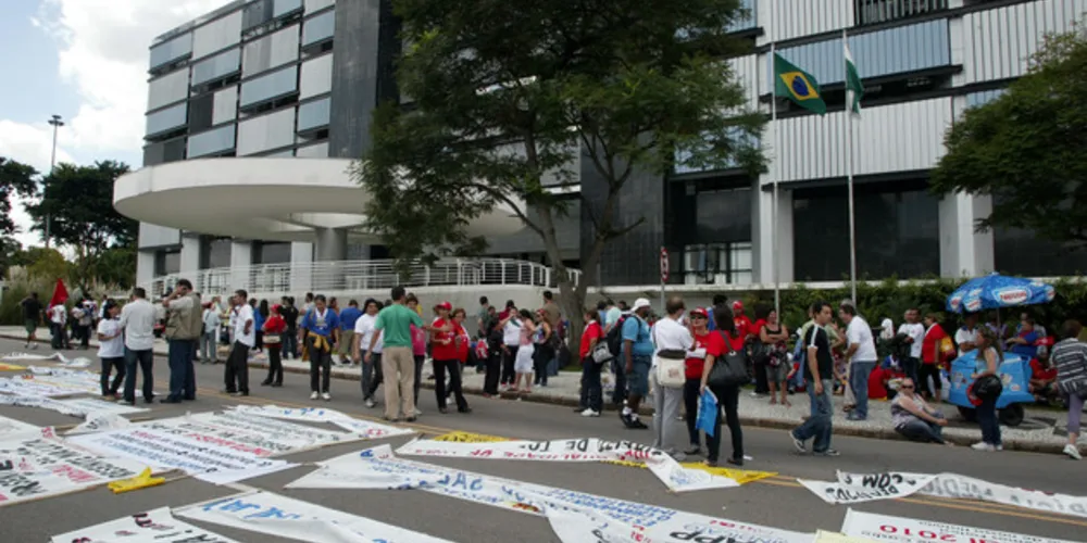 Protesto dos Professores no Centro de Curitiba