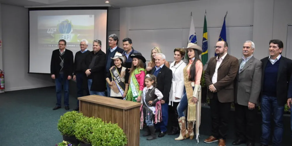 Imagem ilustrativa da imagem ACIPG recebe lançamento da 40ª edição da Efapi