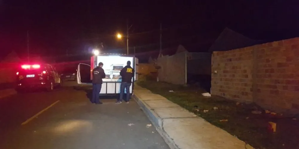 Imagem ilustrativa da imagem Homem morre após sofrer agressão com tijolos e facadas