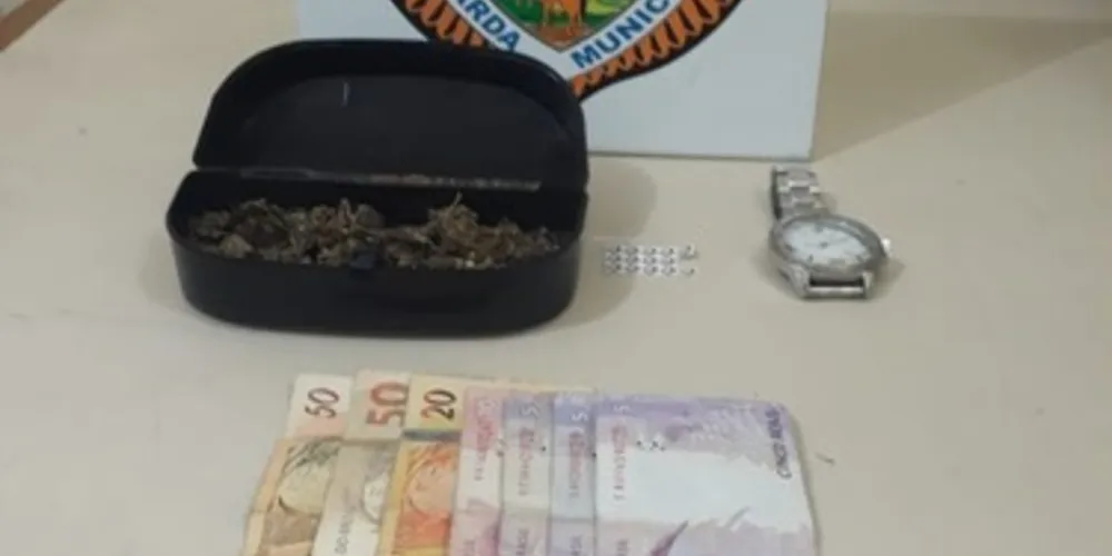 Imagem ilustrativa da imagem GM aborda carro com som alto e apreende drogas