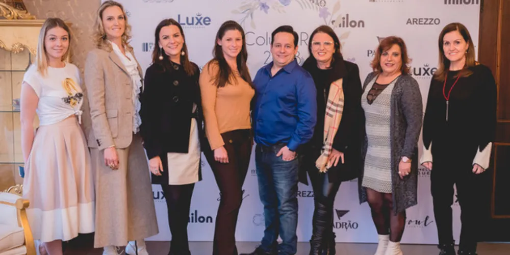 Ana Cecília Genari, Valeska Bobato, Ana Rita Rocha, Camila Amadeu, este colunista, Flavia Barrichello, Ângela Barszcz e Elaine Bueno