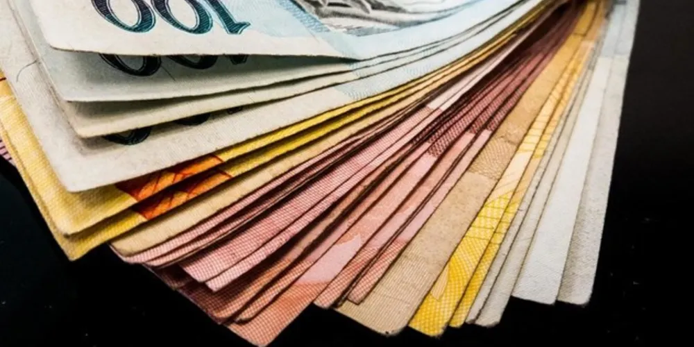 Imagem ilustrativa da imagem Endividamento reduz pelo 2º mês consecutivo no PR
