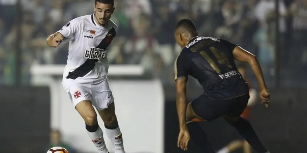 Imagem ilustrativa da imagem Vasco vence LDU, mas se despede da Sul-Americana